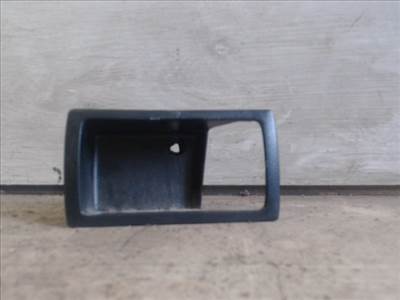 FORD MONDEO 01-07 Jobb első kilincsburkolat takaró elem