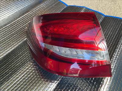 Mercedes C 200 W205 bal külső hátsó lámpa  a2059065100