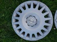  5x110 lyukosztású 15" használt lemezfelni, rajta 195/65 használt Uniroyal téli gumi gumi 