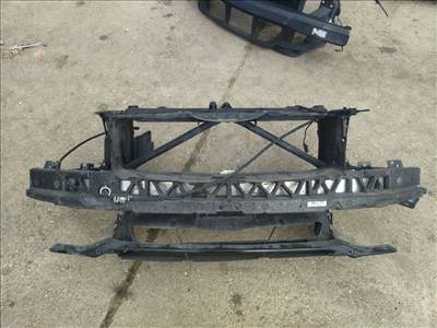 BMW F30 / F31 homlokfal