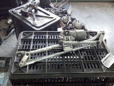 Audi Q5 8R 2008- első ablaktörlő szerkezet motorral 8r1955119a 8r1955023d