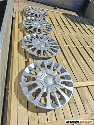 Toyota dísztárcsa R16  9840226477 9840190077