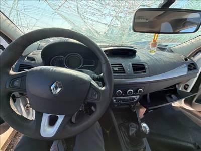 Renault Mégane III Start / Stop Indító Gomb *157434*