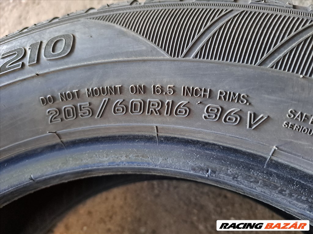 4db 205/60 R16 Falken EuroAll Season Négyévszakos gumi eladó!!! ára! 12500Ft/db 7. kép