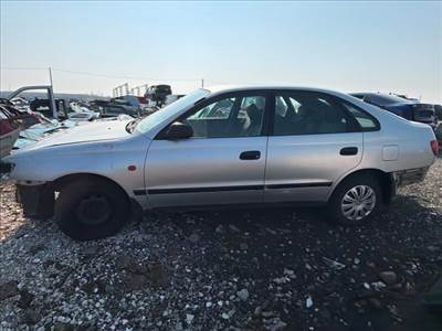 Toyota Carina E Tankajtó *157132*