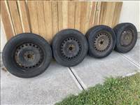 Négyévszakos gumi 215/55 R16 Ford lemezfelnin 5X108