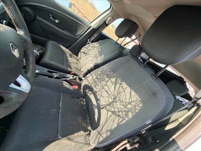 Renault Mégane III Bal első Ülés *157410*