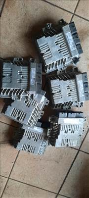 Ford Focus Mk3 motorvezérlő elektronika 