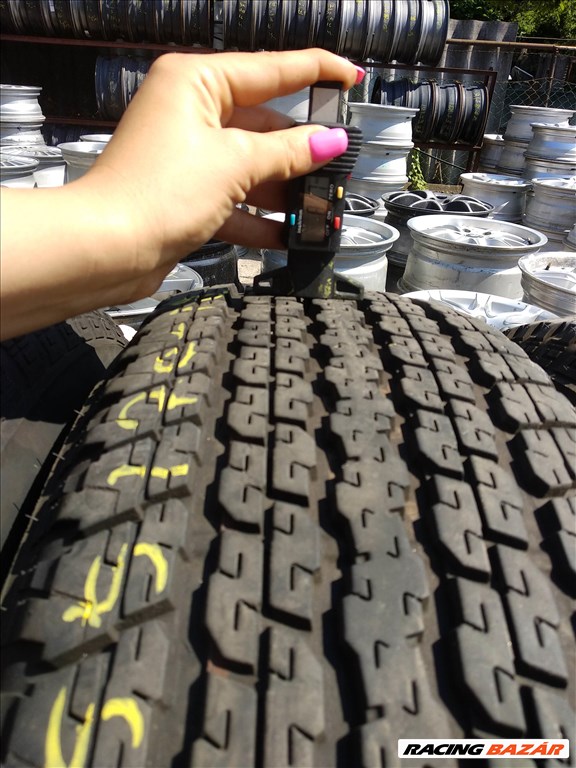 255/70 R18 Bridgestone nyári gumi 50000ft az 5db/492/ 3. kép
