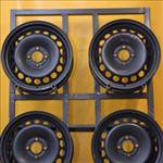 Dacia-Renault (4685) KFZ8962 Festett 15" 4x100 lemezfelni 