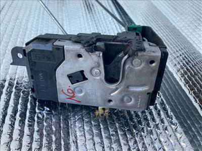 Opel Astra H bal első ajtózár  613556843