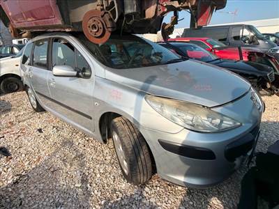 Peugeot 307 Jobb első Ajtó (Részeivel) *156595*