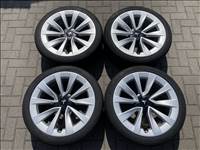 TESLA Model 3 19” Sport V2 facelift nyári gyári alufelni garnitúra ELADó!