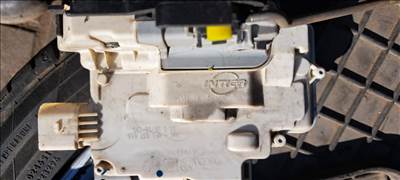 Audi A3 (8P) jobb első ajtózár szerkezet 3 ajtósé 4f1837016