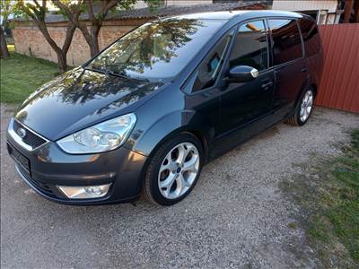 Eladó Ford Galaxy 7 személyes!