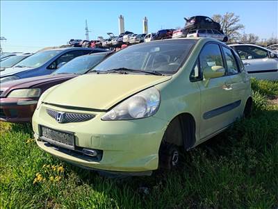 HONDA JAZZ II (GD) 1.4 bontott alkatrészek elérhetőek! 