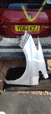 Toyota Prius (XV30) Bal első sárvédő 