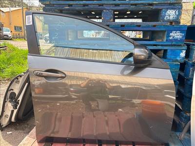 MAZDA 3 (BL) Jobb első Ajtó (Részeivel)