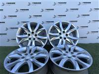 5x108 17" Peugeot gyári alufelni 7Jx17h2 ET46