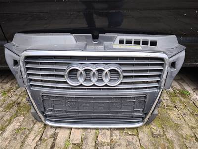 Audi A3 8P facelift hűtőrács  8p0853651h