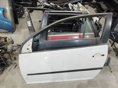 Volkswagen Golf 5 3 ajtós bal oldali ajtó üresen