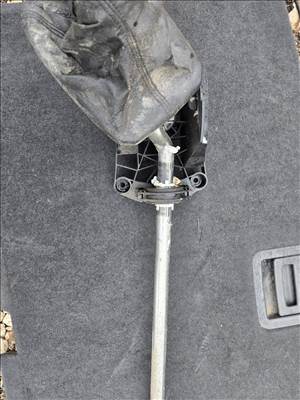 Opel Corsa C 1.3 CDTI Váltókulisza