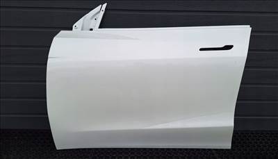 Tesla Model Y Bal első ajtó