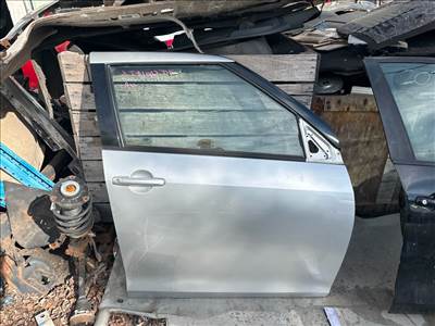  SUZUKI SWIFT IV (FZ, NZ) Jobb első Ajtó (Részeivel