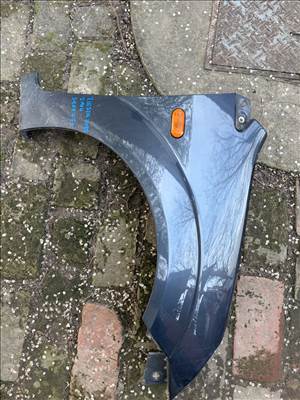 Ford Fiesta Mk5 Jobb első sárvédő 