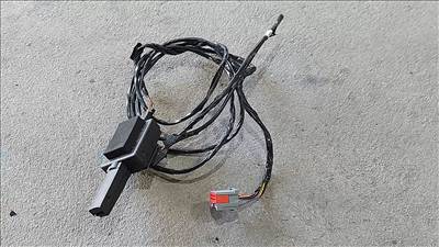 Ford Transit Tranzit MK7 06- Rádió jelerősítő doboz csatlakozó 1580