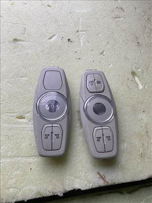 Ford Focus MK3 tetőkárpit világítás(2011-18)