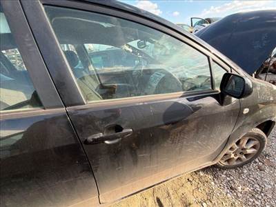 Toyota Corolla Verso (AR10) Jobb első Ajtó (Részeivel) *159163*