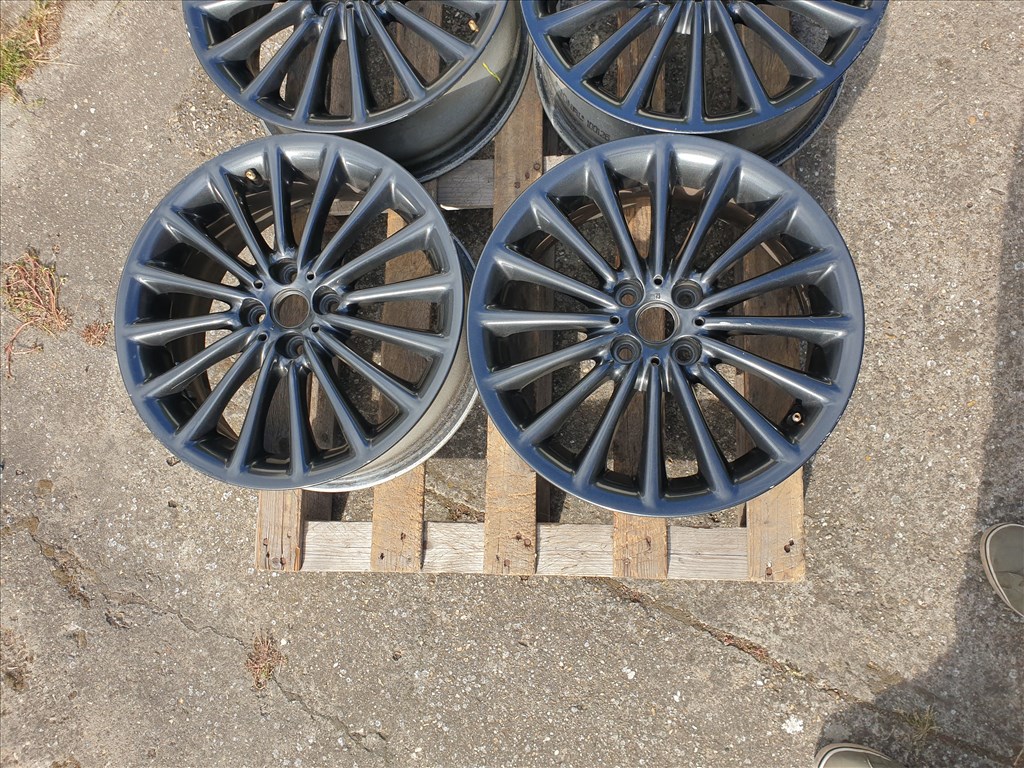 17" 4x100 Mini 2. kép