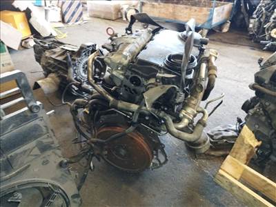 BRE kódú Audi A6 C6 2.0 TDI fűzött blokk hengerfejjel