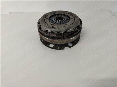 AUDI A4 Allroad B8 (8KH) 2.0 TDI quattro CAGA Kuplung szett (lendkerékkel) (0B1105266AN)