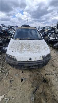 Fiat Punto II bontott alkatrészei