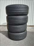  215/5018" használt Toyo Tires nyári gumi gumi