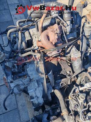 Motor  VW TRANSPORTER T4  AJT