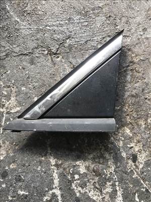 Opel Crossland X bal első műanyag takaró (szélvédő melletti) 51670103