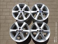 4x100 15" Toyota használt alufelni garnitúra