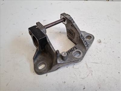 Mazda CX-3 bal első váltótartó alumínium bak D09T39081