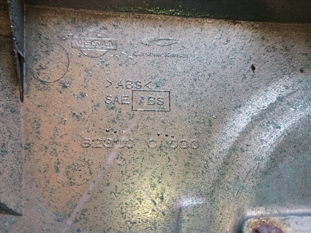 Nissan Murano I hűtőrács  nissan62310ca000 4. kép