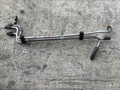 Volkswagen Jetta V 1.9PD BLS üzemanyag cső 