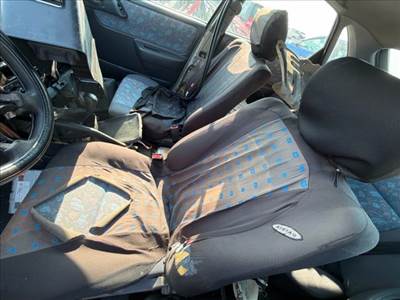 Toyota Carina E Jobb első Ülés *157140*