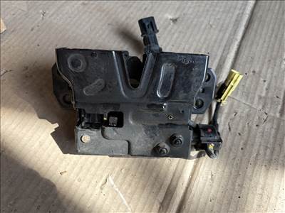 Hyundai Tucson (TL) Motorháztető zár 81130-d7000