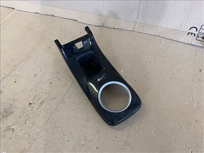 Nissan Leaf középkonzol díszkeret