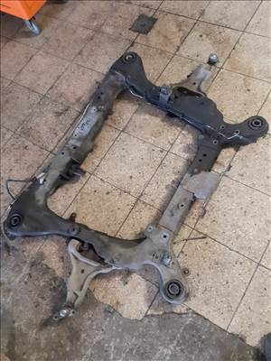 Volvo V70 00-06 Első Bölcső + Lengőkar