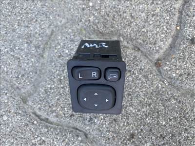 Toyota Auris (E180) tükör állító kapcsoló