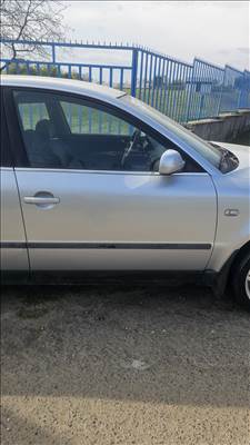 Volkswagen Passat B5 B5.5 Ajtó 