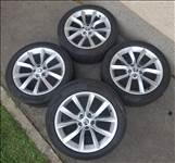 Skoda Modus gyári alufelni 18" nyári gumival